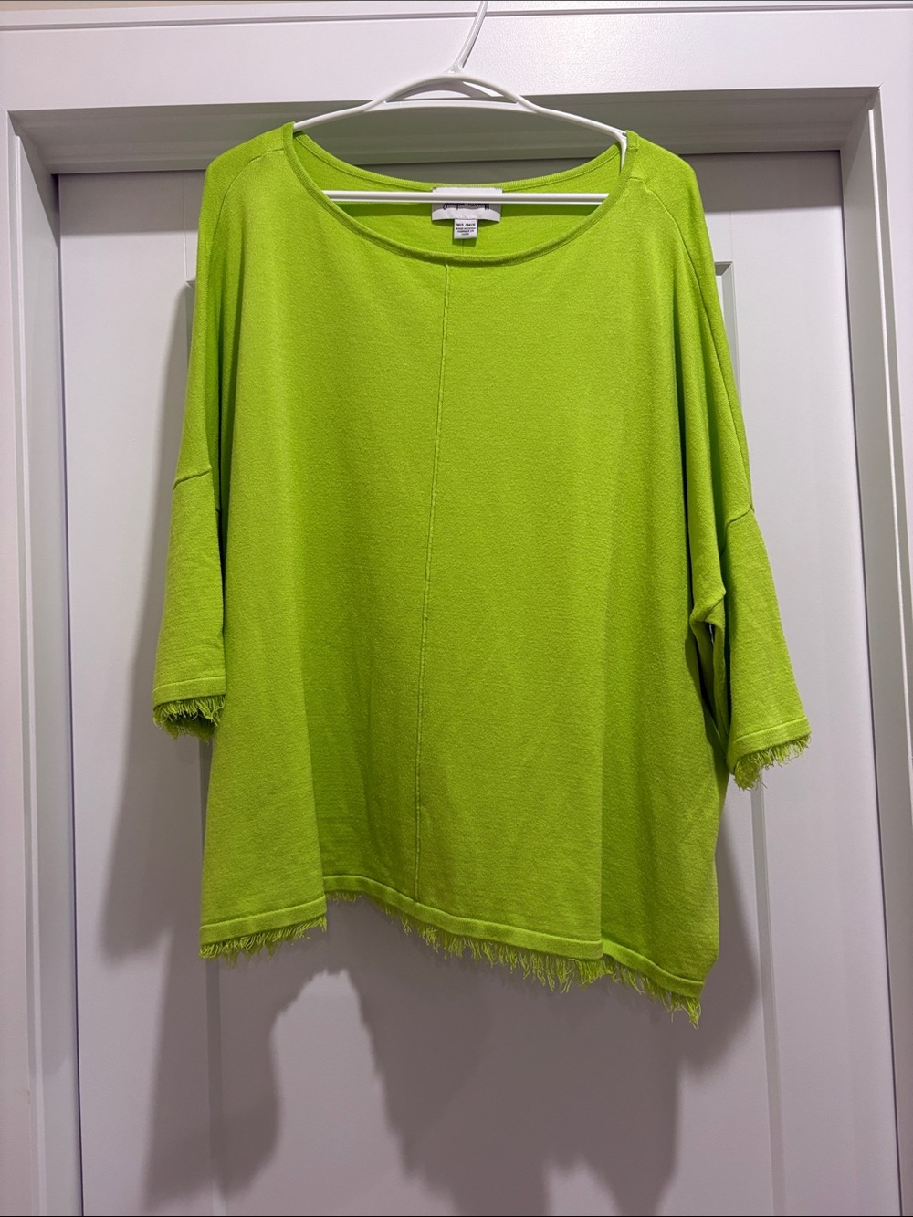 EUC Womens Joseph Ribkoff M/L Top